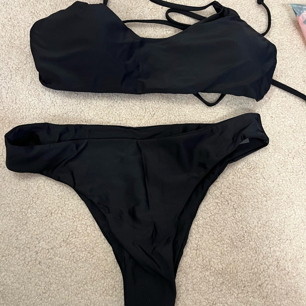 Shein Black bikini size M. NWT